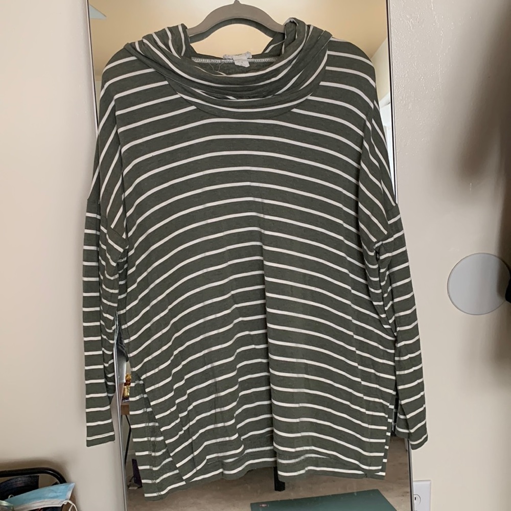Loft Lounge Green & White Striped Long Sleeve